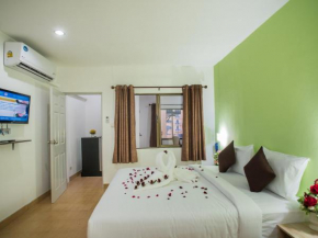  TJ Guesthouse  Паттайя